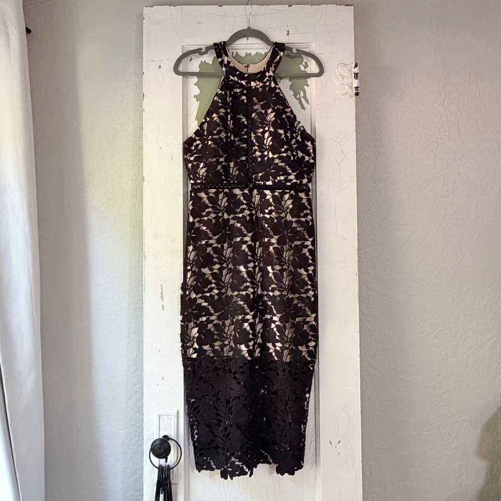 Dear Moon Black Floral Lace Halter Sheath Dress Sz 11 (Medium) open back cockail